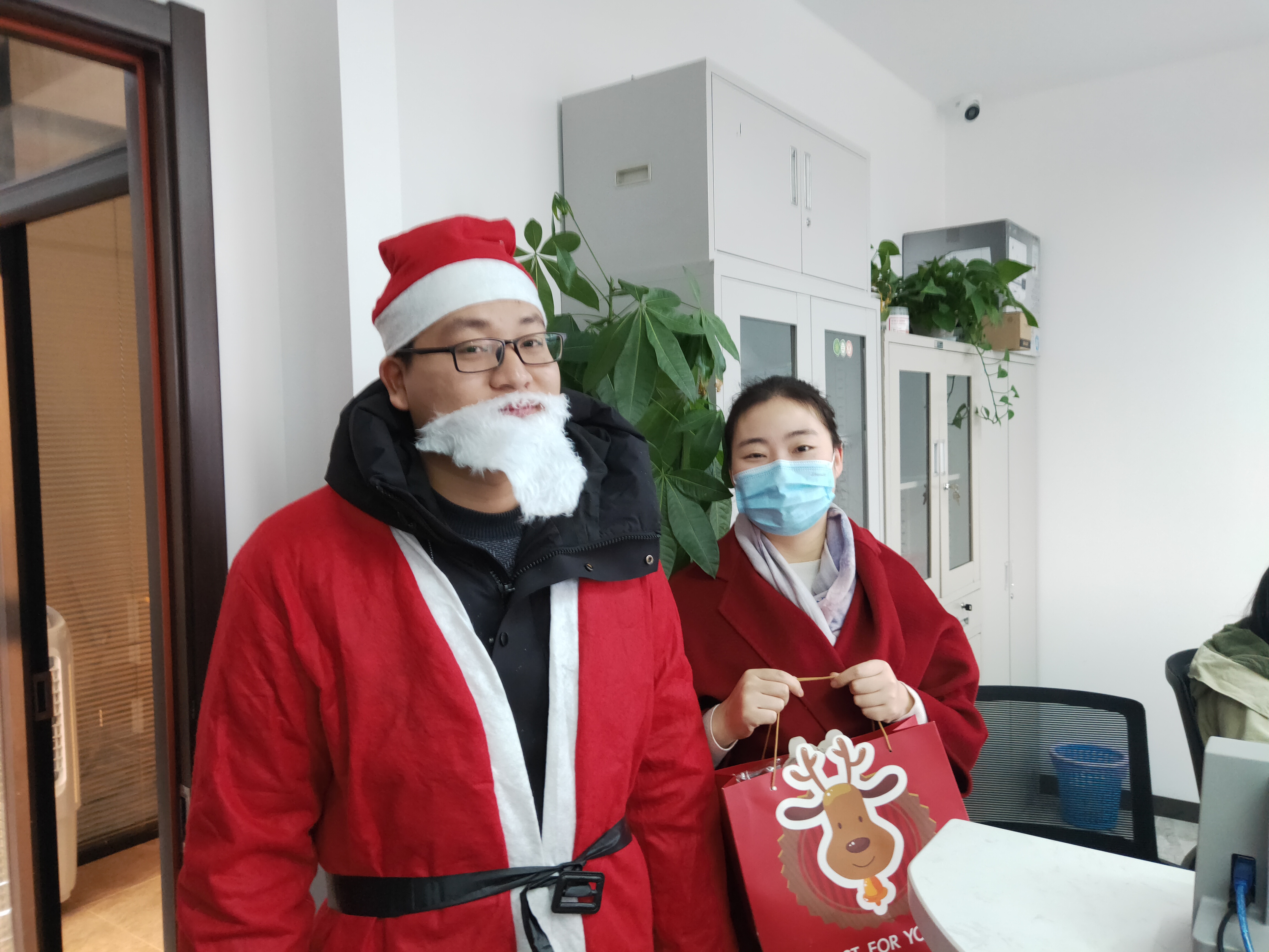 樱花成视频yh人入口