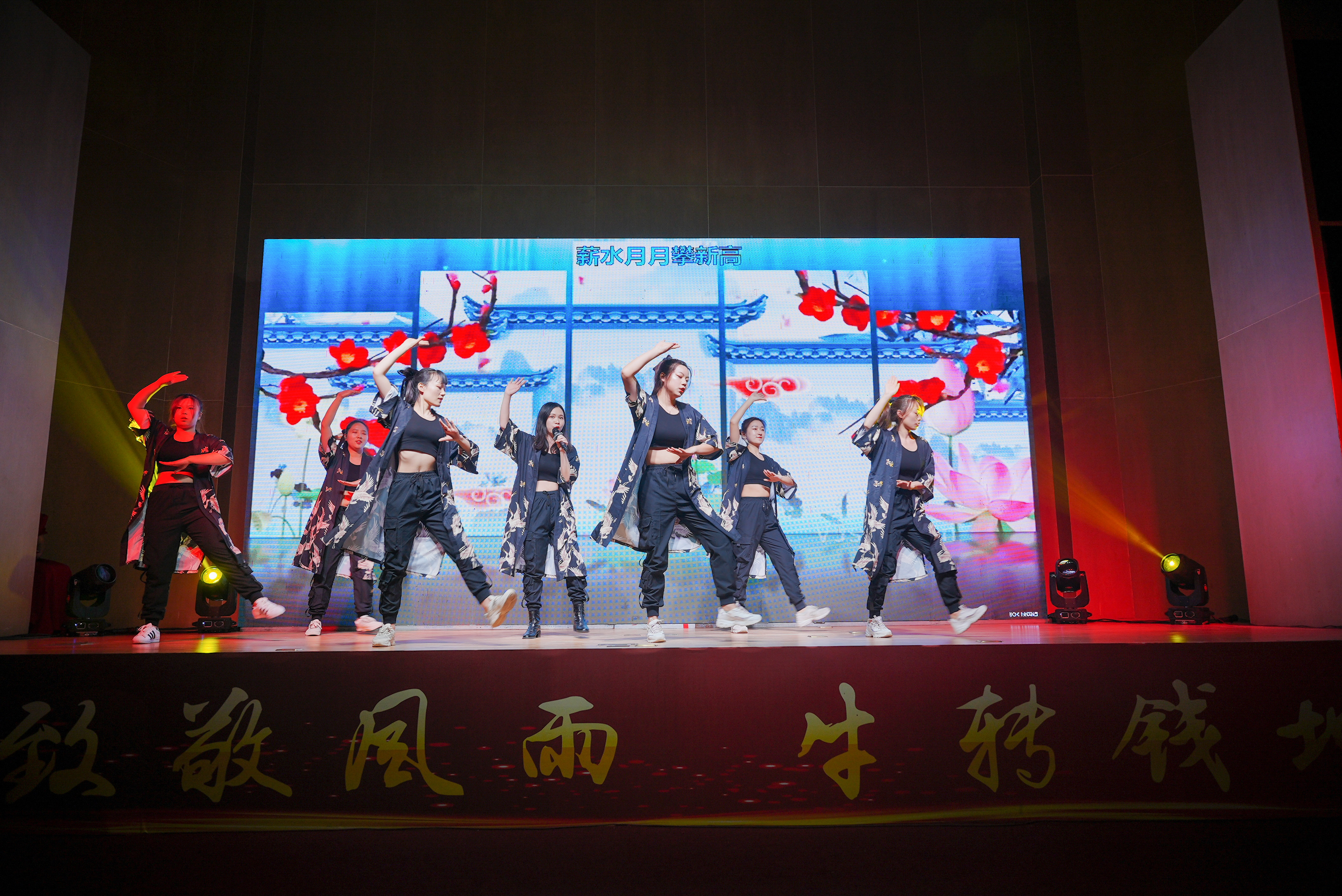 樱花成视频yh人入口